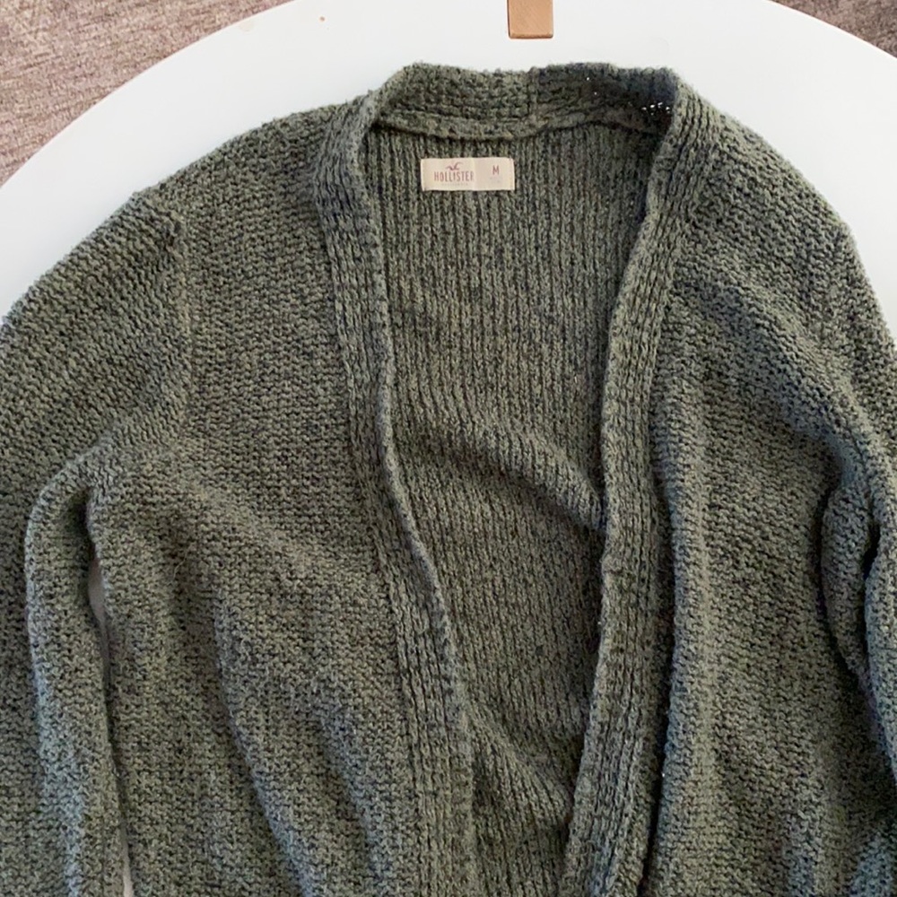 Hollister cardigan